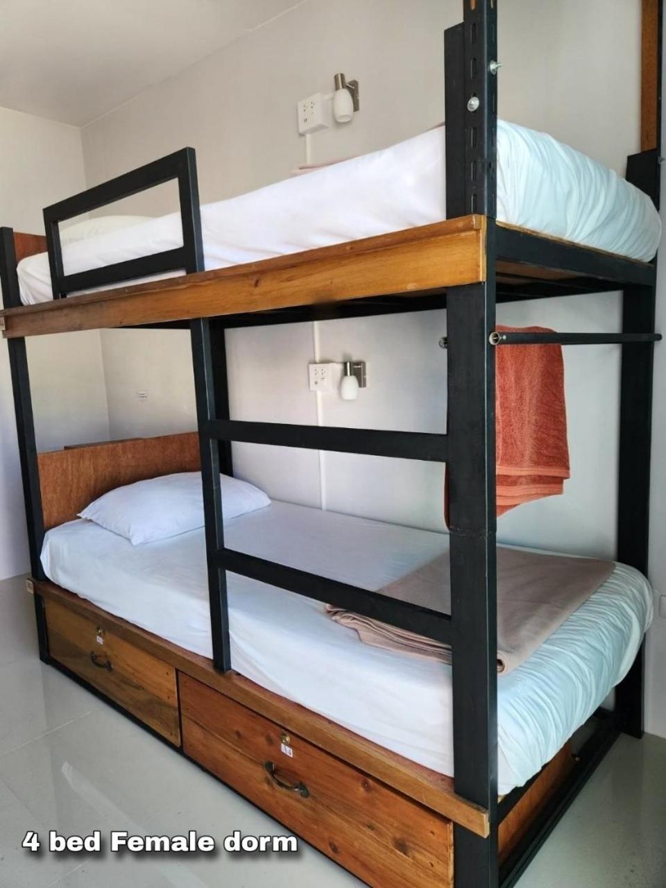 Theppahrak Hostel Khaolak Khaulak Kültér fotó